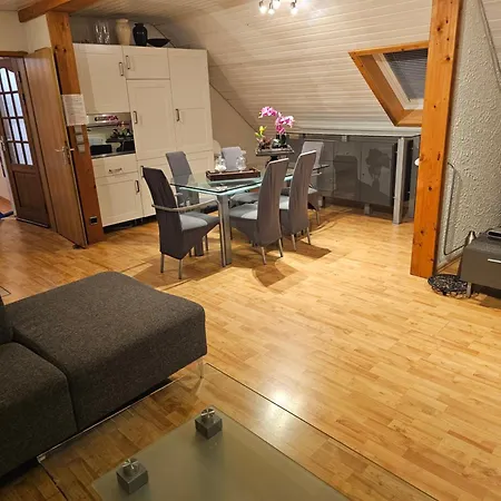 Der Saison * Veldenz